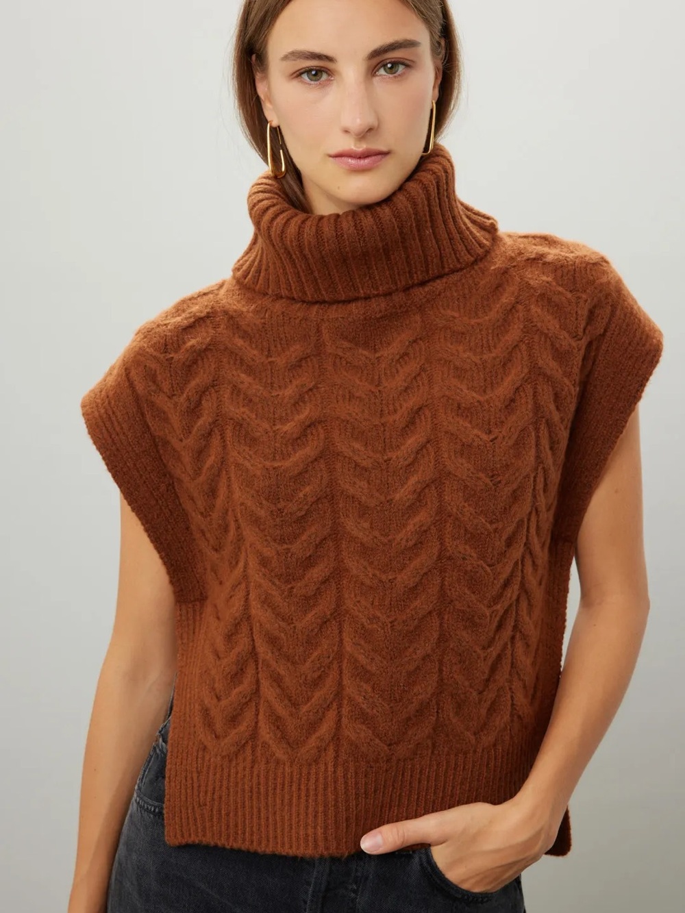 525 America Blake Cable Knit Sweater Vest in Brown M/L